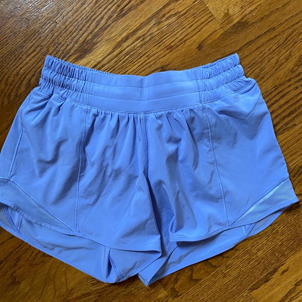 Lululemon hotty hot short ll 4inch hydrangea blue